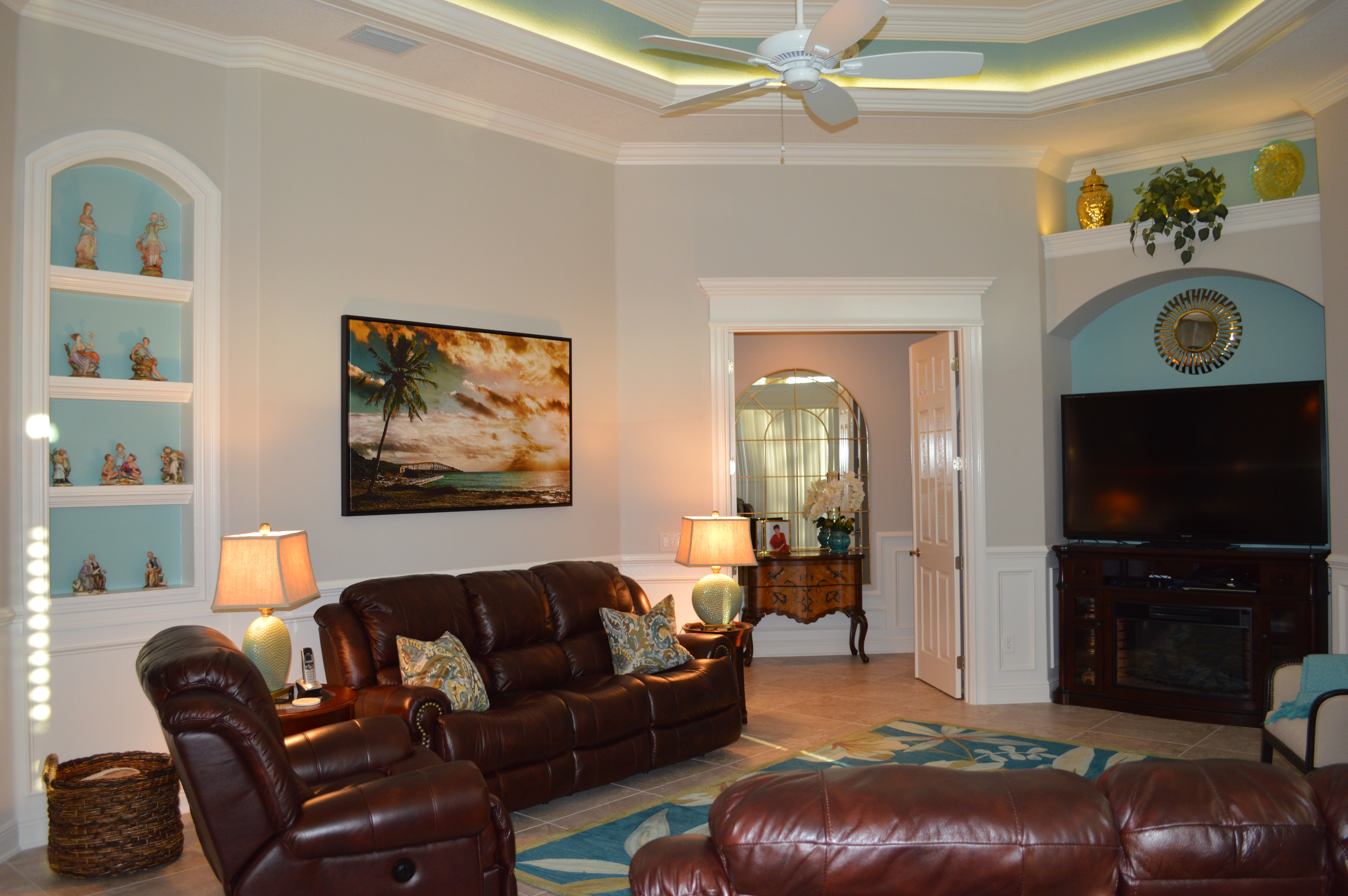 Leather Sofas and Recliner with Marine colors and lighting