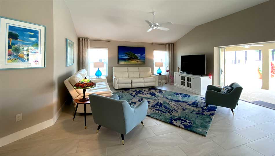 After is light bright and colorful - Home Décor by Ruth Dyer - in the Villages of Florida.