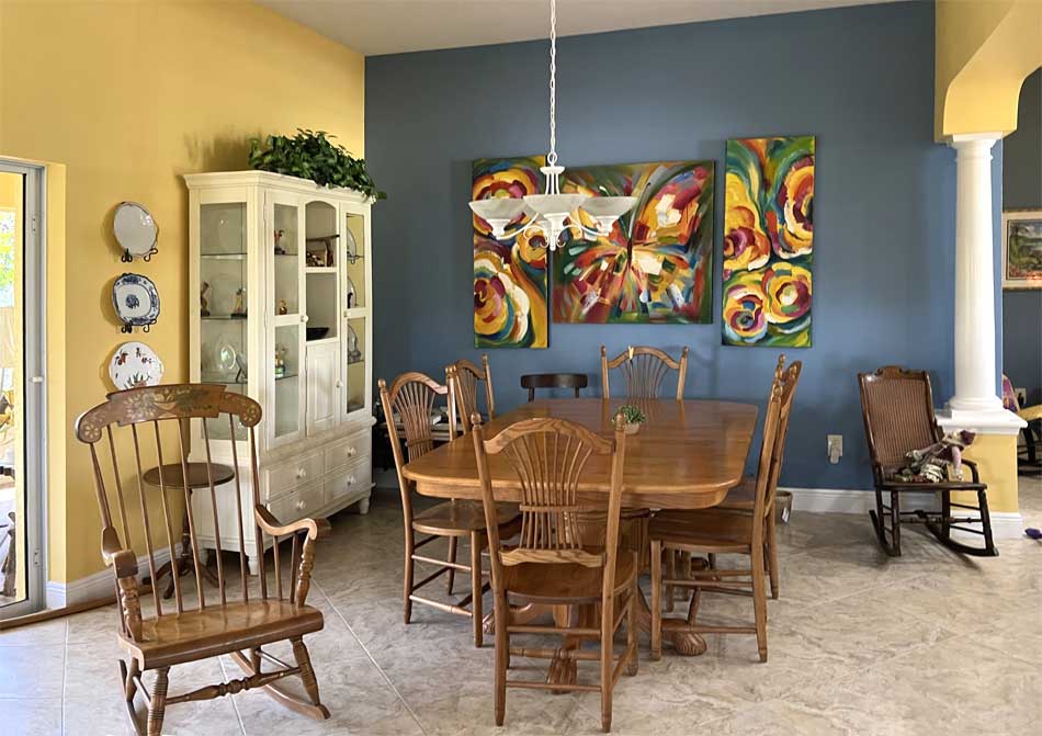Before, Dining room needs to be balanced, dining room of the Gardenia model.