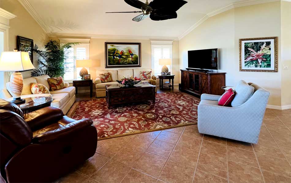 One more of the Space which I Lightened, Home Décor by Ruth Dyer - in the Villages of Florida.