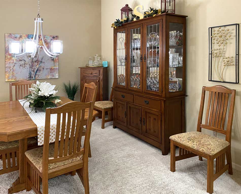 Before with furniture the homeowner owned for many years, Home Décor by Ruth Dyer - in the Villages of Florida.