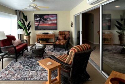 Great for conversation and cocktails, air-conditioned lanai, Orchid model.